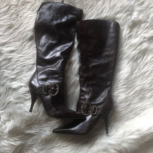 Walnut knee high boots, with cute buckle